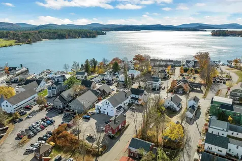 11 Mill Street Wolfeboro NH 03894