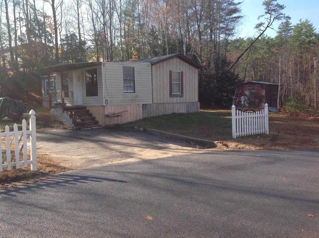 5 Viking Road Ossipee NH 03814