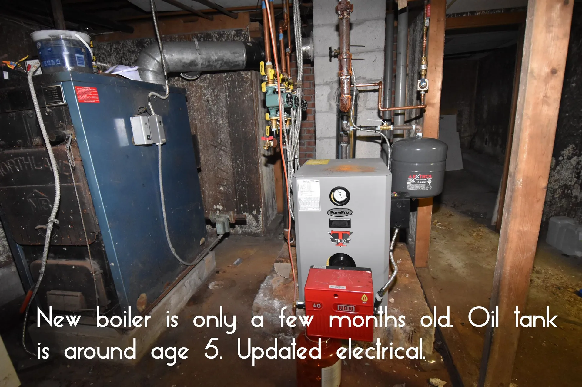 360 E Montpelier Road Barre Town VT 05641-8373
