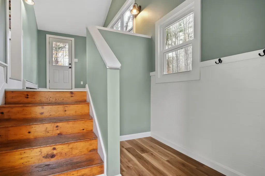 693 Hunkins Pond Road Sanbornton NH 03269