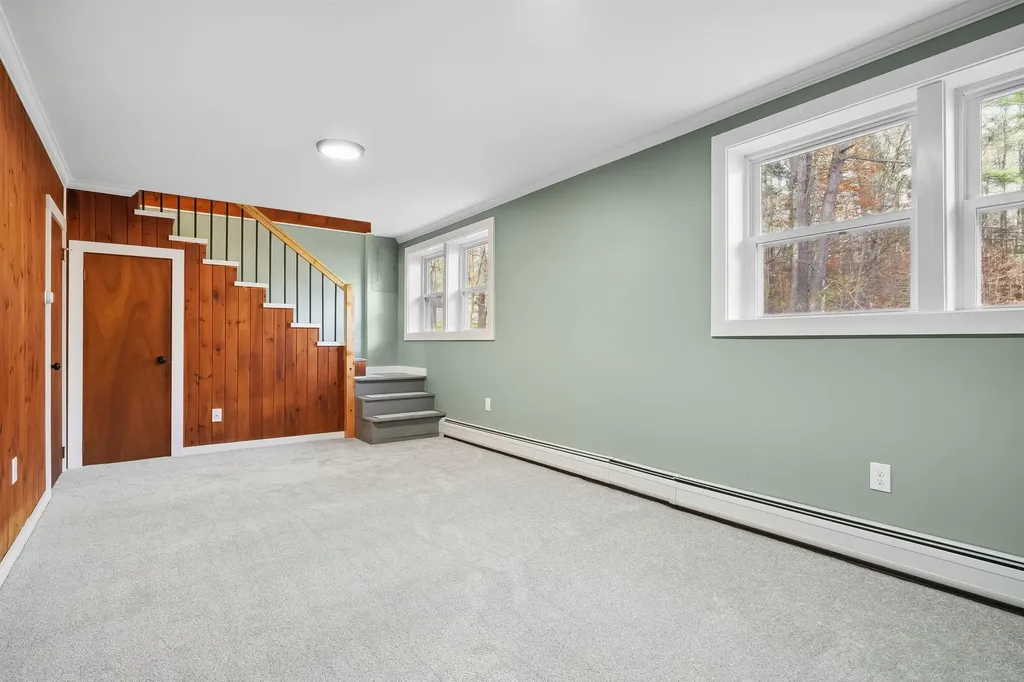 693 Hunkins Pond Road Sanbornton NH 03269