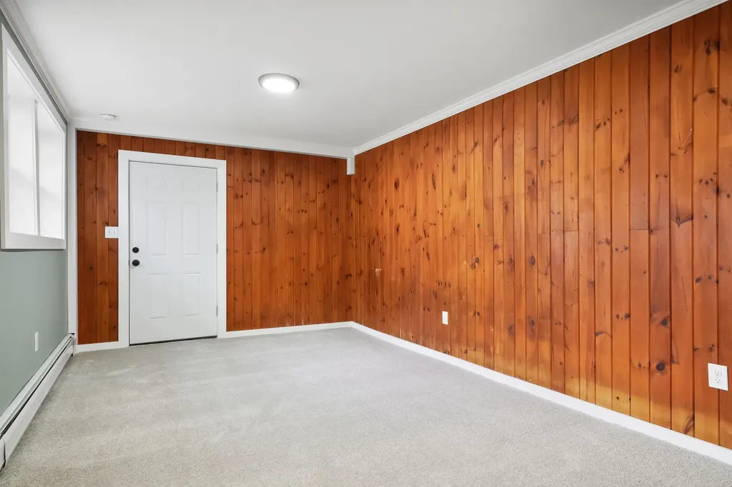 693 Hunkins Pond Road Sanbornton NH 03269