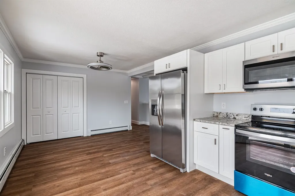 68 Don Mar Terrace Colchester VT 05446