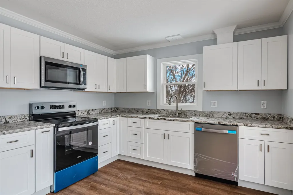 68 Don Mar Terrace Colchester VT 05446