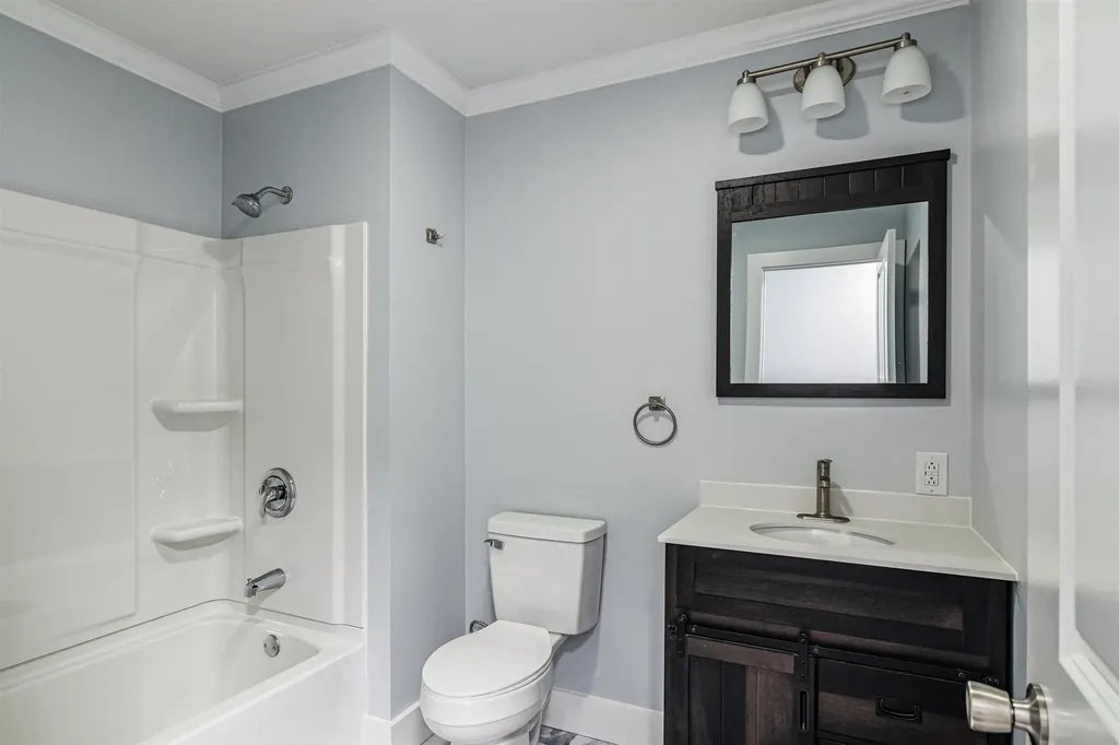 68 Don Mar Terrace Colchester VT 05446