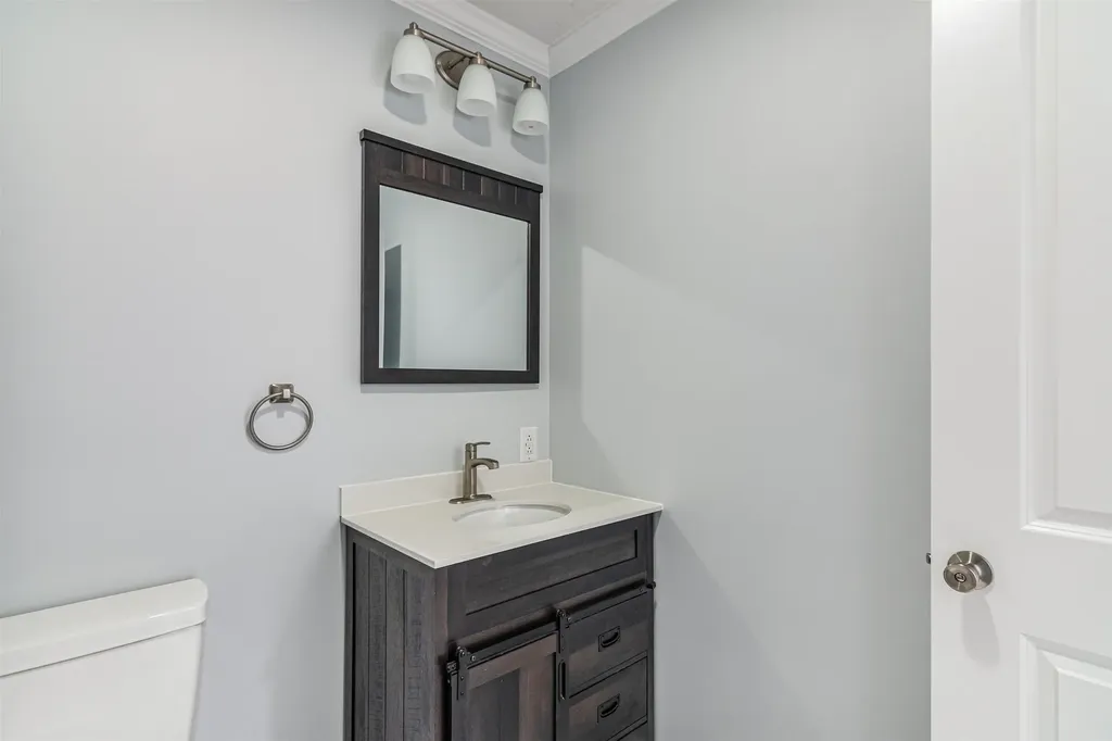 68 Don Mar Terrace Colchester VT 05446