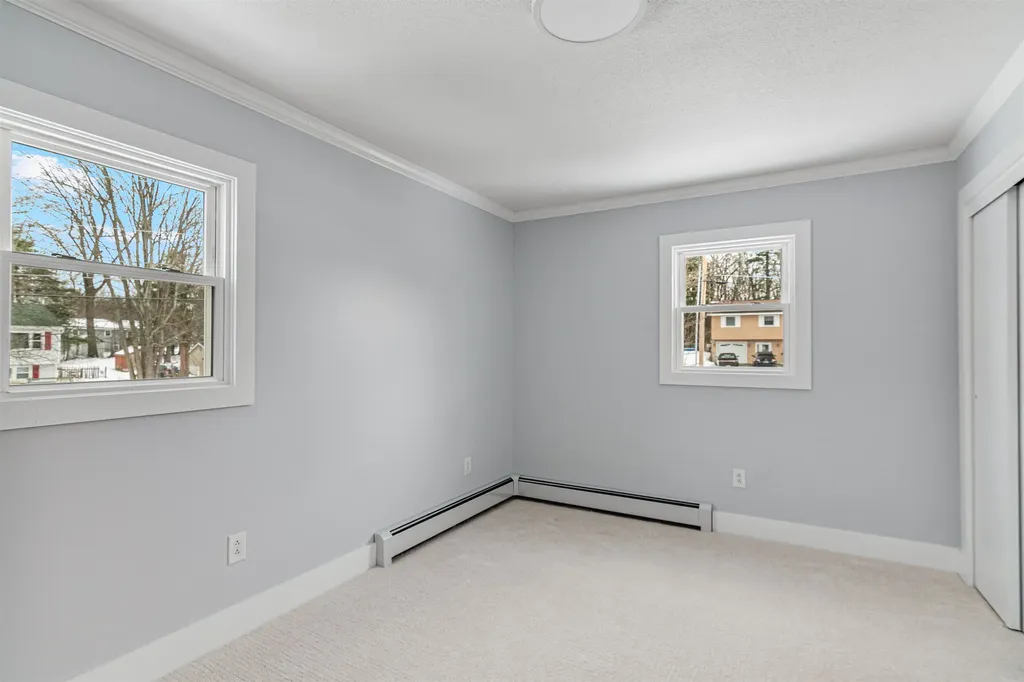 68 Don Mar Terrace Colchester VT 05446