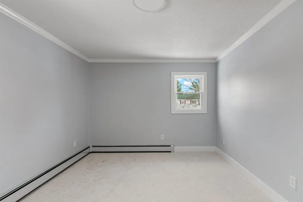 68 Don Mar Terrace Colchester VT 05446