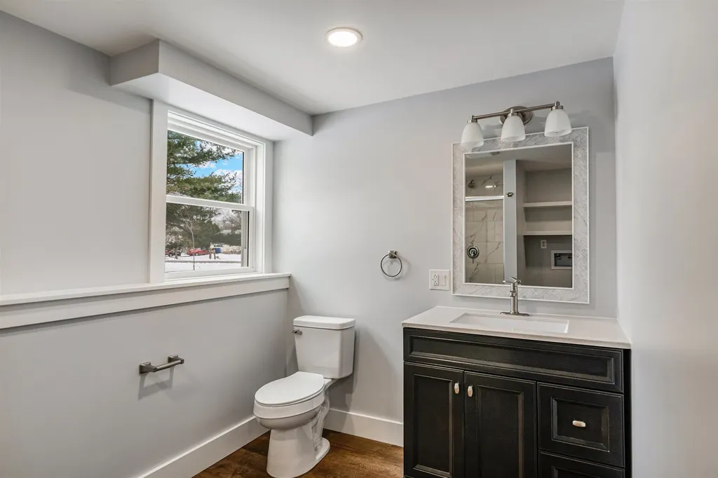 68 Don Mar Terrace Colchester VT 05446