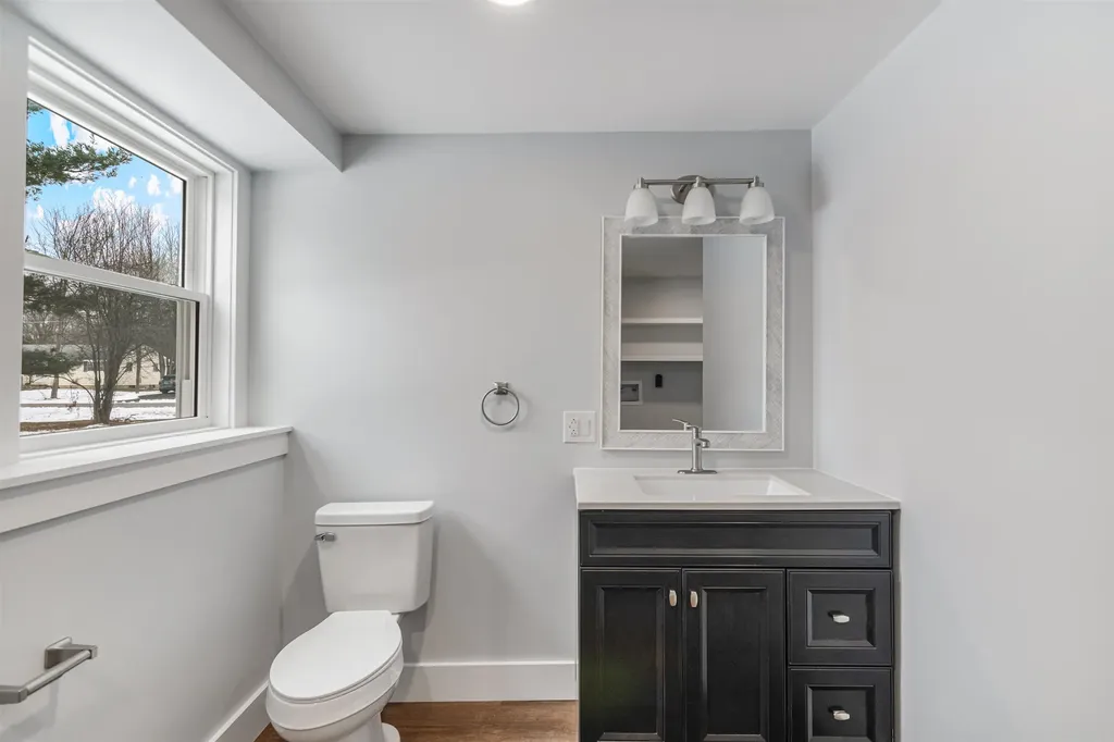 68 Don Mar Terrace Colchester VT 05446