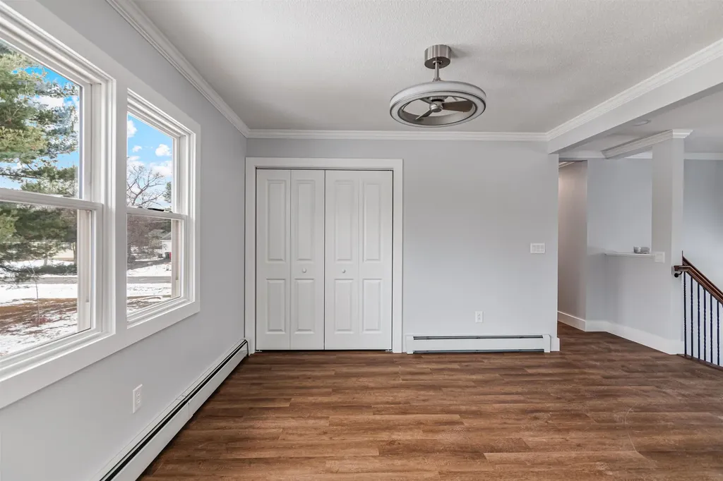 68 Don Mar Terrace Colchester VT 05446