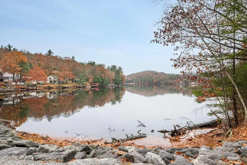 155 E Shore Drive Weare NH 03281