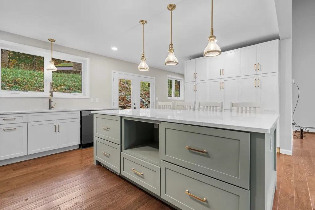 155 E Shore Drive Weare NH 03281