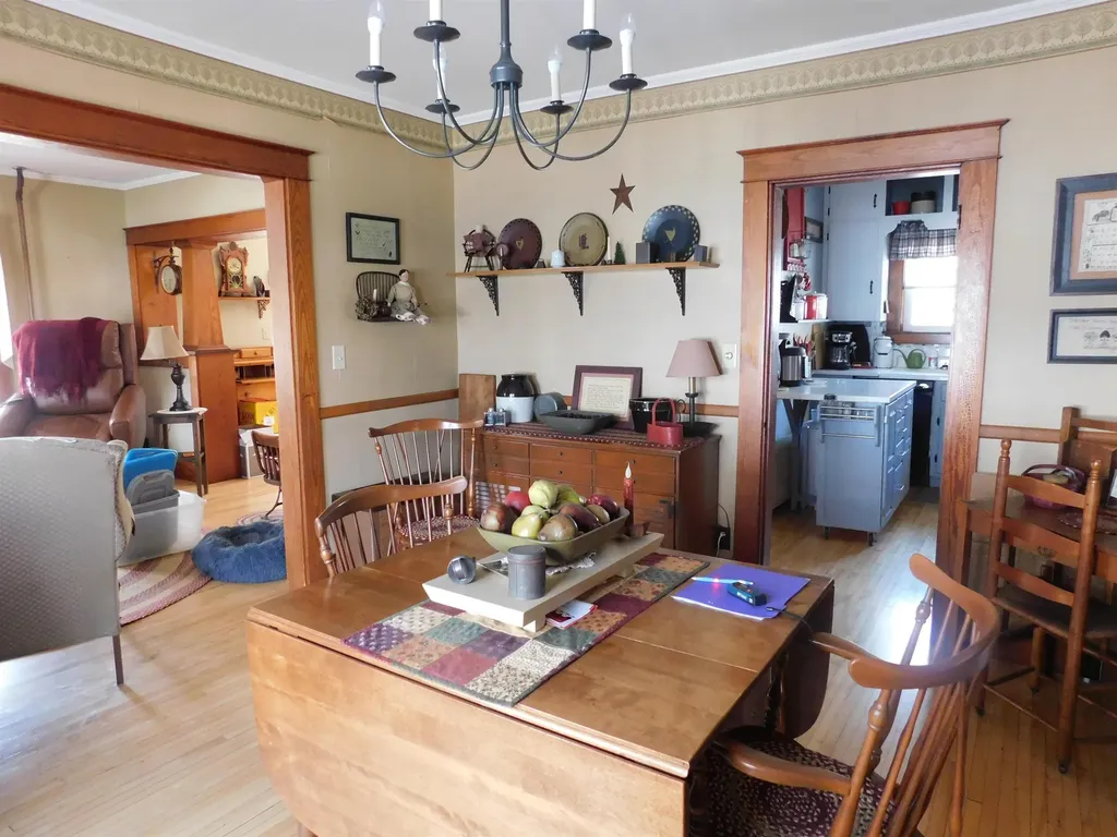 4 Lincoln Street Springfield VT 05156