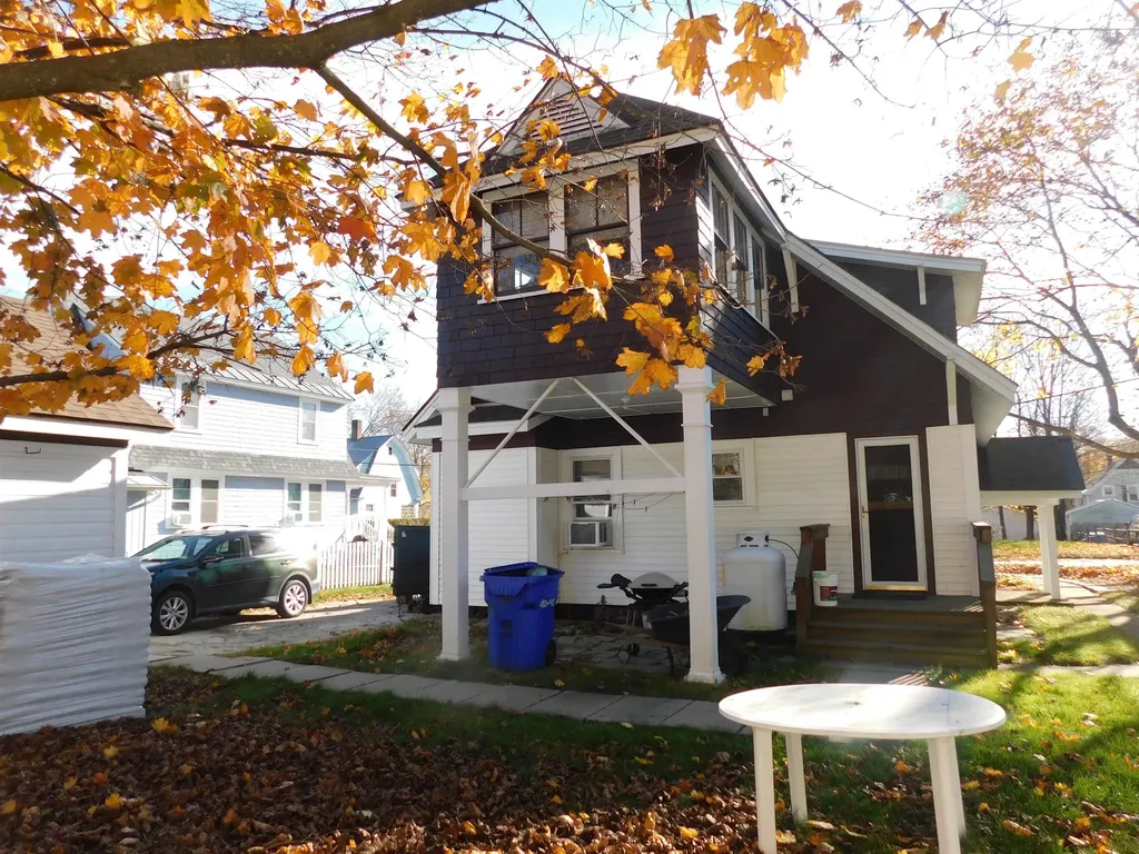 4 Lincoln Street Springfield VT 05156