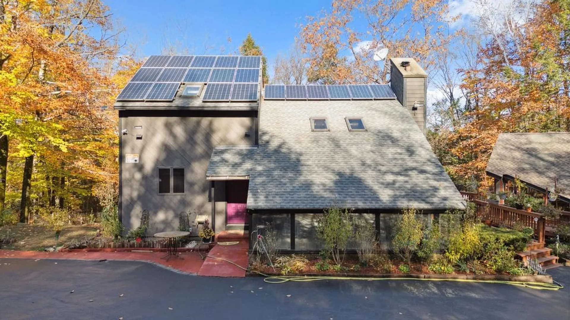 297 Wallace Road Goffstown NH 03045