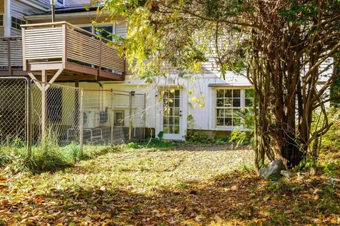 105 Nartoff Road Hollis NH 03049