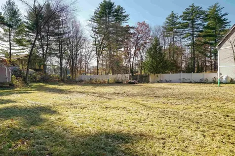 105 Nartoff Road Hollis NH 03049