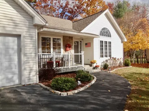 31 Henderson Road Gilford NH 03249