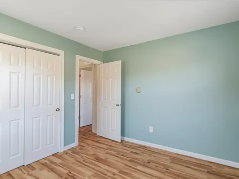 66 Twin Oaks Terrace South Burlington VT 05403