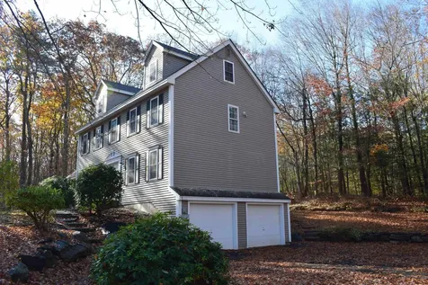 76 Ball Road Kingston NH 03848