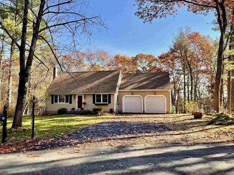 18 Fordway Extension Windham NH 03087