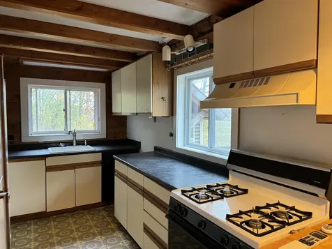 436 A Middle Road Middlebury VT 05753