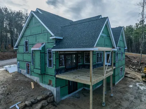 8 Deadreckoning Point Laconia NH 03246