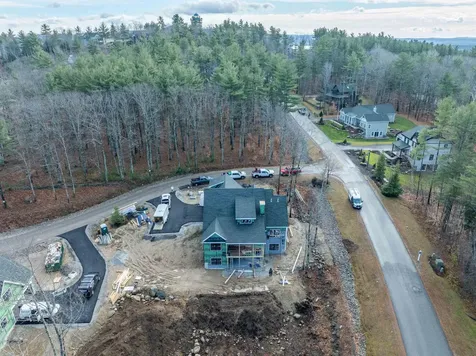 8 Deadreckoning Point Laconia NH 03246