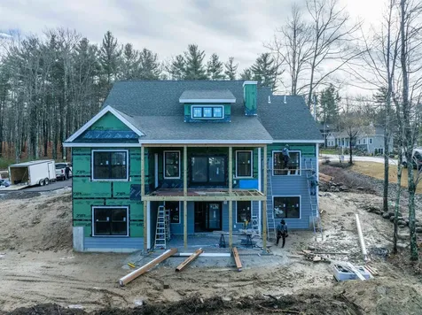 8 Deadreckoning Point Laconia NH 03246