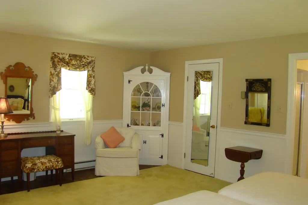 105 Red Hill Road Moultonborough NH 03254