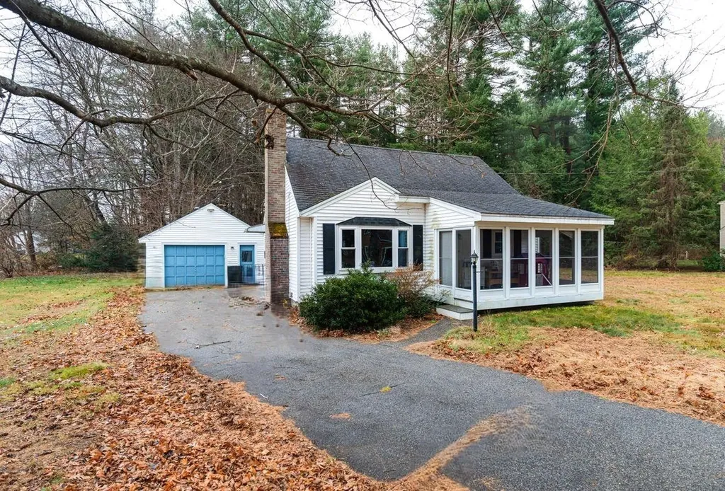 4 Kimball Avenue Plaistow NH 03865