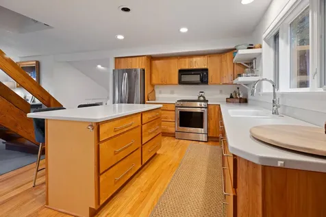 34 Low Road Hanover NH 03755