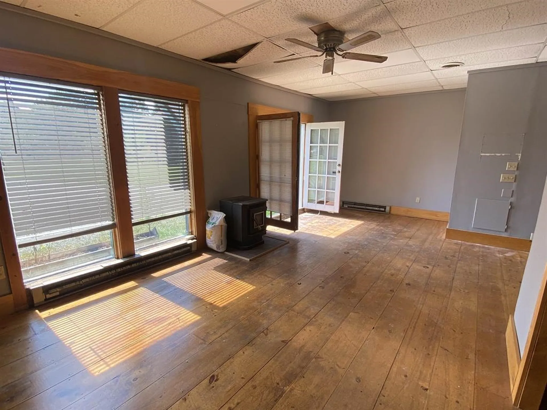 4 Herricks Cove Rockingham VT 05101