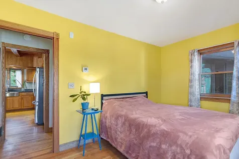 4 Herricks Cove Rockingham VT 05101