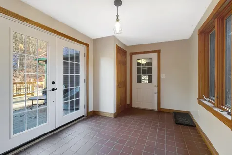 4 Herricks Cove Rockingham VT 05101