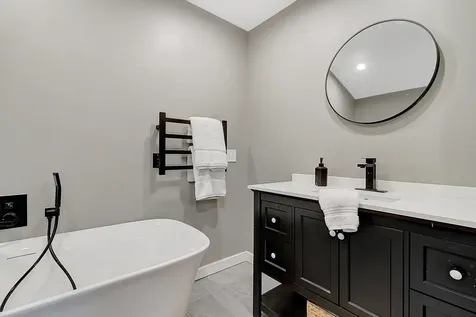 4 Herricks Cove Rockingham VT 05101