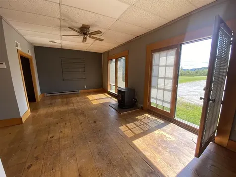 4 Herricks Cove Rockingham VT 05101