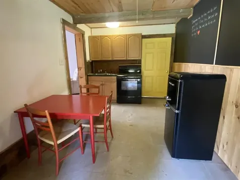 4 Herricks Cove Rockingham VT 05101