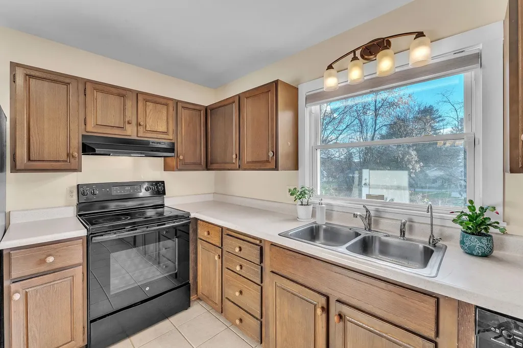 40 Traverse Street Northfield VT 05663