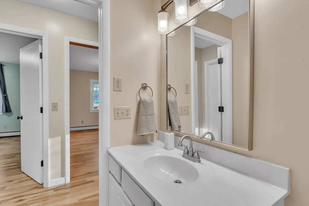 40 Traverse Street Northfield VT 05663