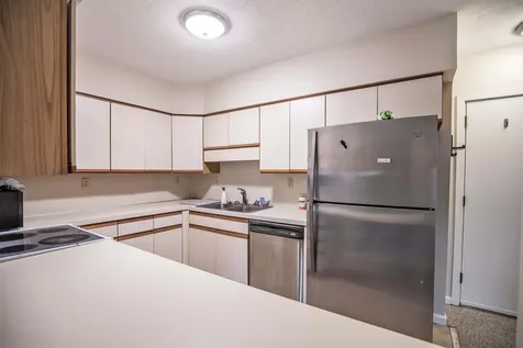 5 Tsienneto Road Derry NH 03038