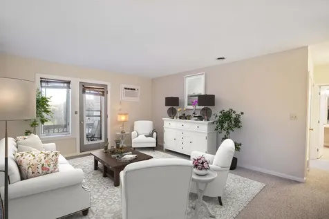 5 Tsienneto Road Derry NH 03038