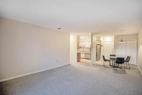 5 Tsienneto Road Derry NH 03038