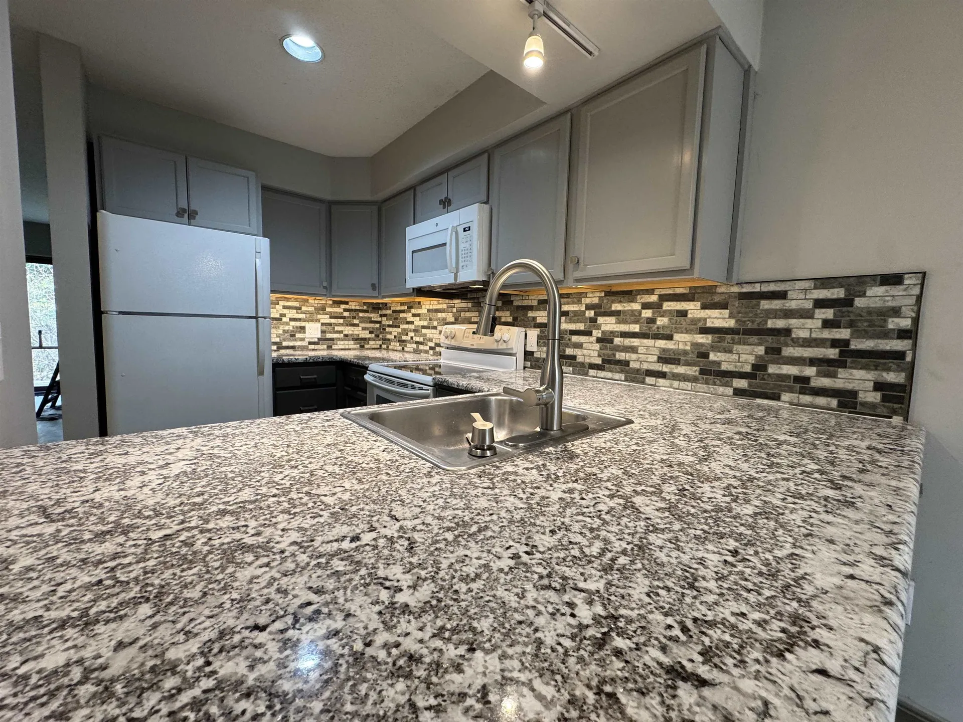 189 Woodhaven Drive Hartford VT 05001