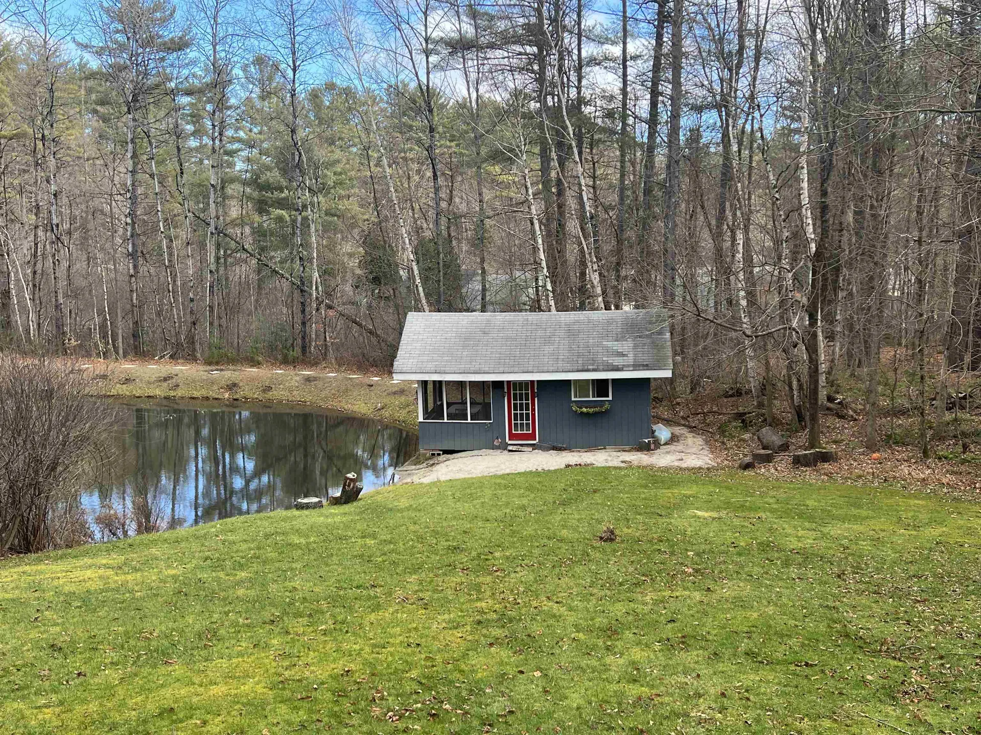 9 Lighthouse Way Newport NH 03773