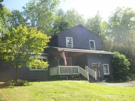 9 Lighthouse Way Newport NH 03773