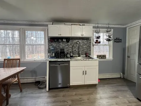 9 Lighthouse Way Newport NH 03773