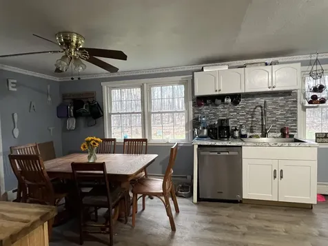 9 Lighthouse Way Newport NH 03773