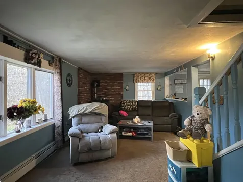 9 Lighthouse Way Newport NH 03773
